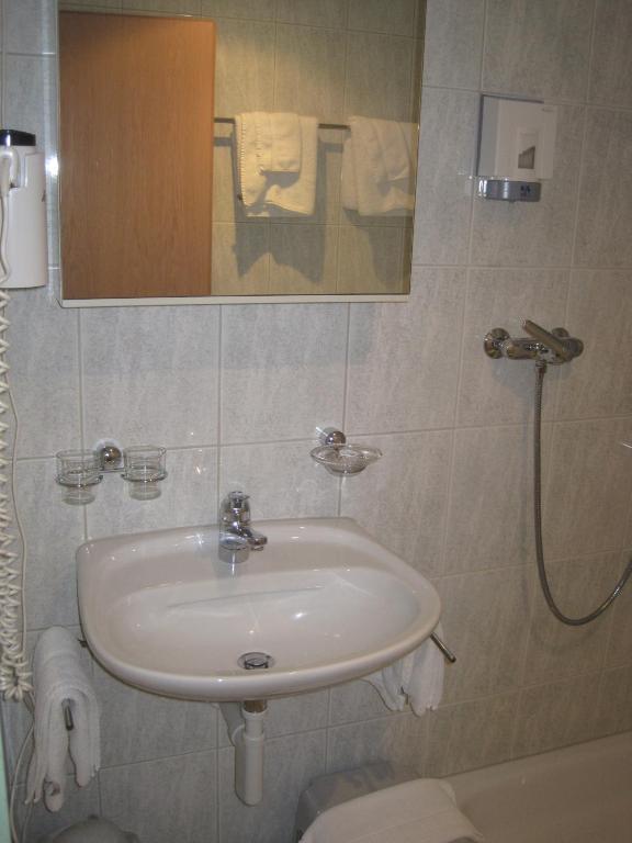 Hotel des Alpes Realp Habitación foto